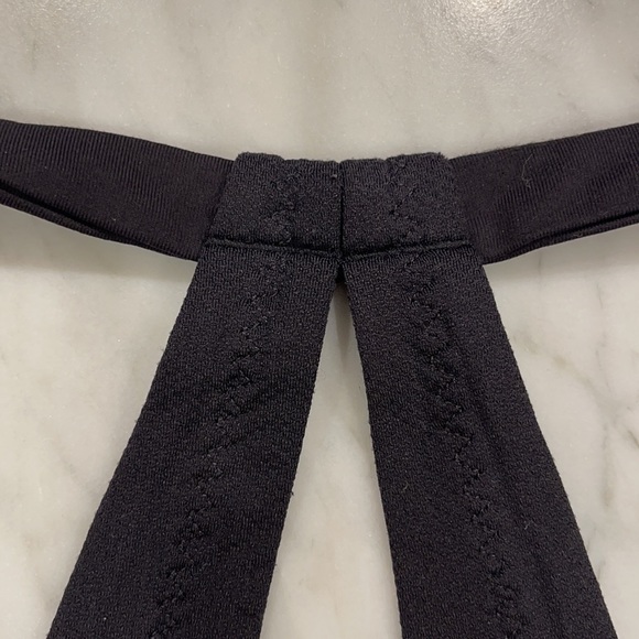 Lululemon Scoop Neck Tank Top Sports Bra - Picture 6 of 9